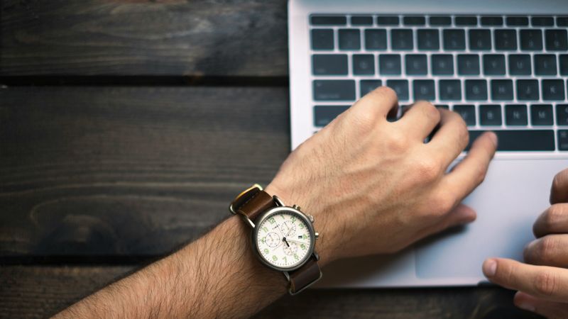 Aplicación web de control horario para empleados